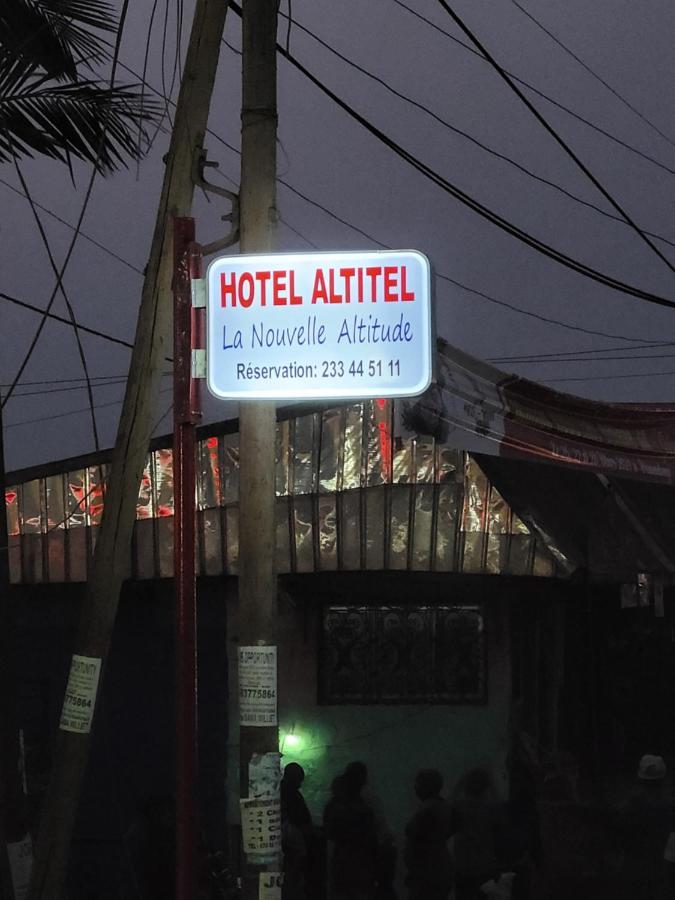 Hotel Altitel Bafoussam Exterior foto