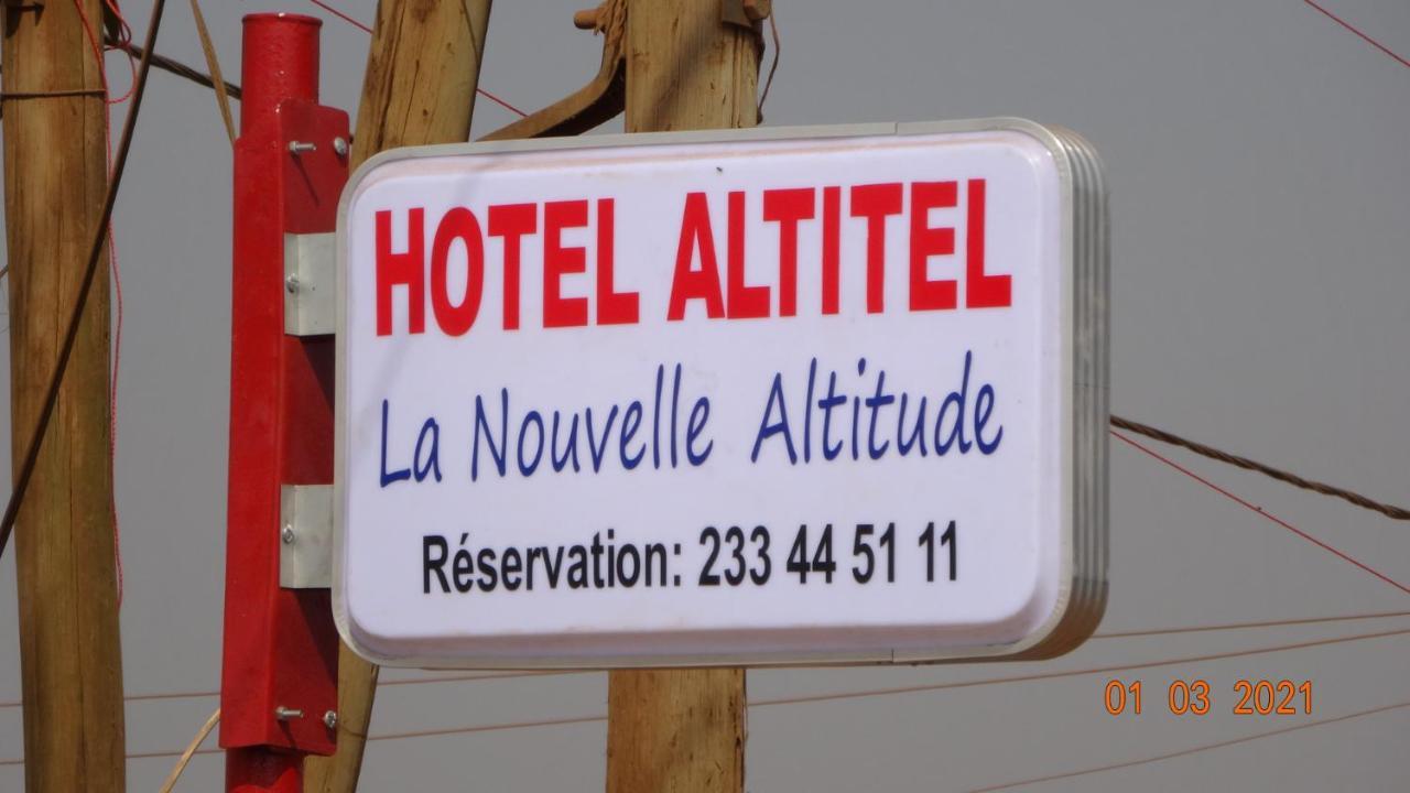 Hotel Altitel Bafoussam Exterior foto