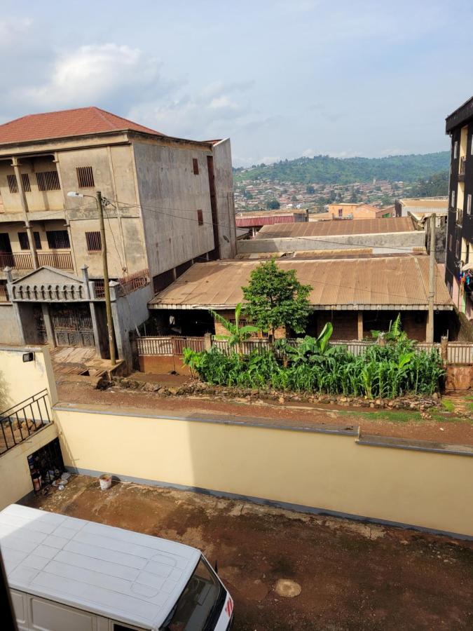 Hotel Altitel Bafoussam Exterior foto